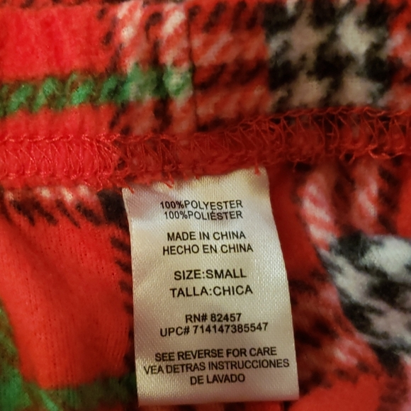 SLEEP WEAR SIZE SMALL - Picture 12 of 13